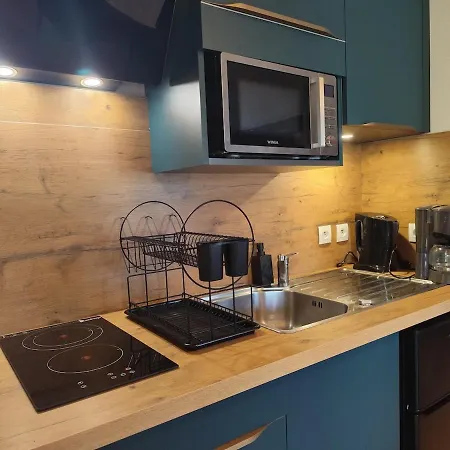 Le Cocon Du Monde * Лурд